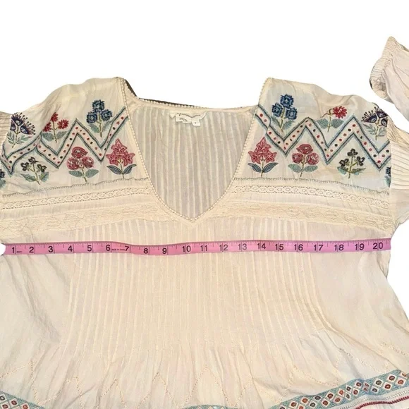 Anthropologie Kayla Cream Embroidered Peasant Blouse Sz Med Retail $138 - Picture 3 of 9